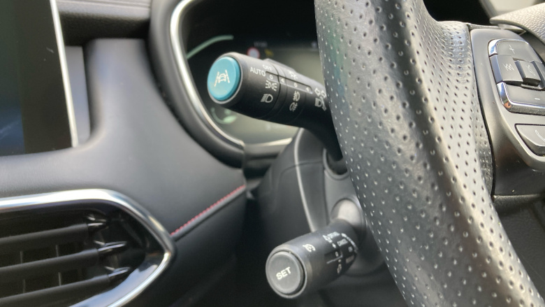 MG Hs 1.5 T-GDI Exclusive 5dr Petrol Hatchback